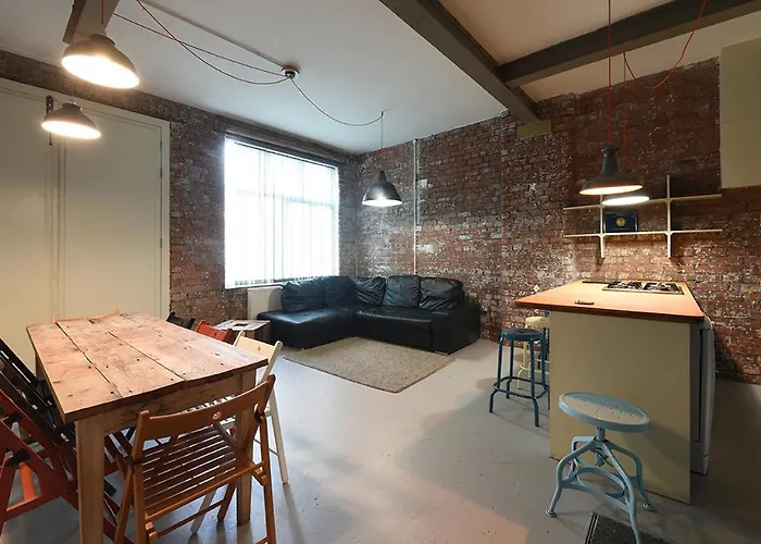 Mason Street Sleeps 16 * Mánchester