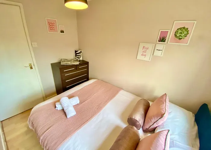 Apartman Convenient Centre 3bd With Free Parking