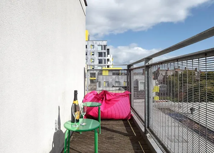 City Centre Modern 3bed 2bath Penthouse Northern Quarter, Sleeps 10 * Manchester