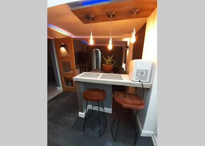 公寓 Movie Nights And Chill *