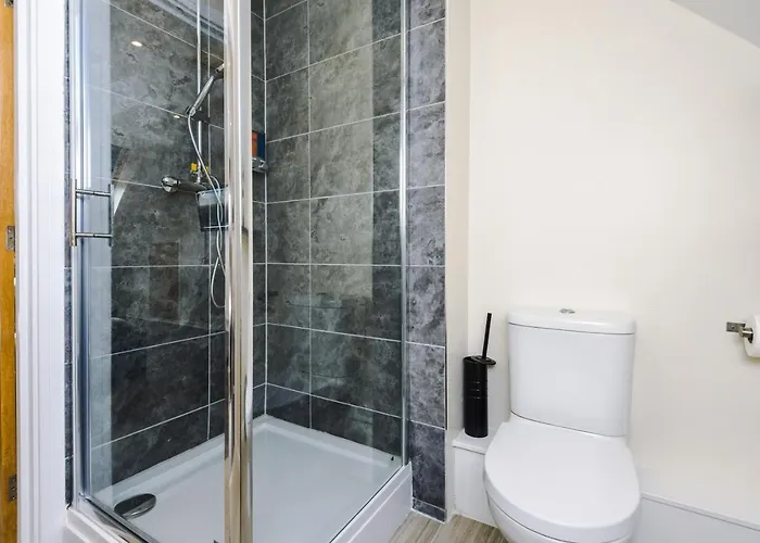 Bright&modern Contractor House By Niji Short Casa vacanze Manchester