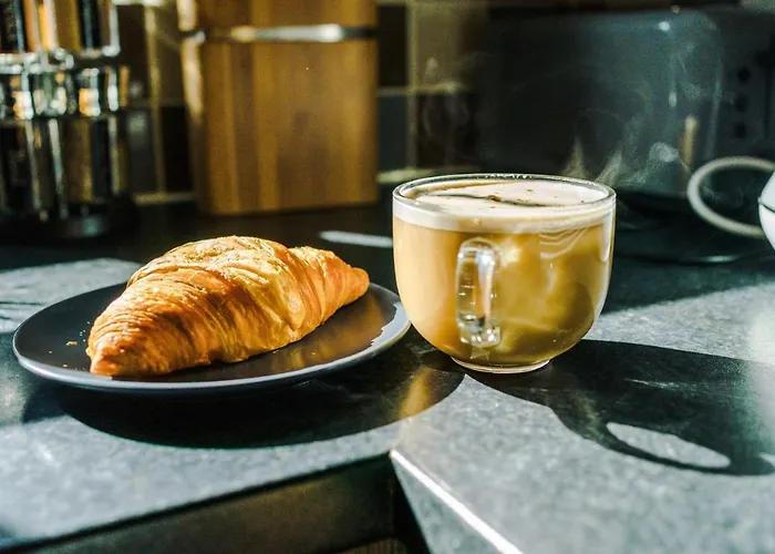 Bright&modern Contractor House By Niji Short 펜션 *