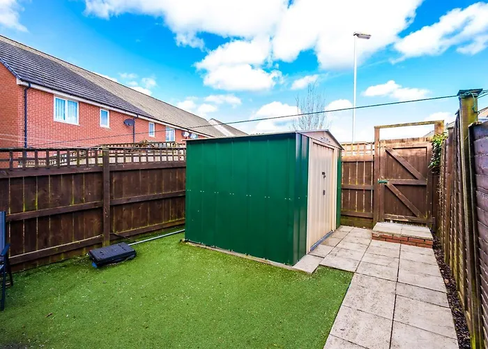 Bright&modern Contractor House By Niji Short *