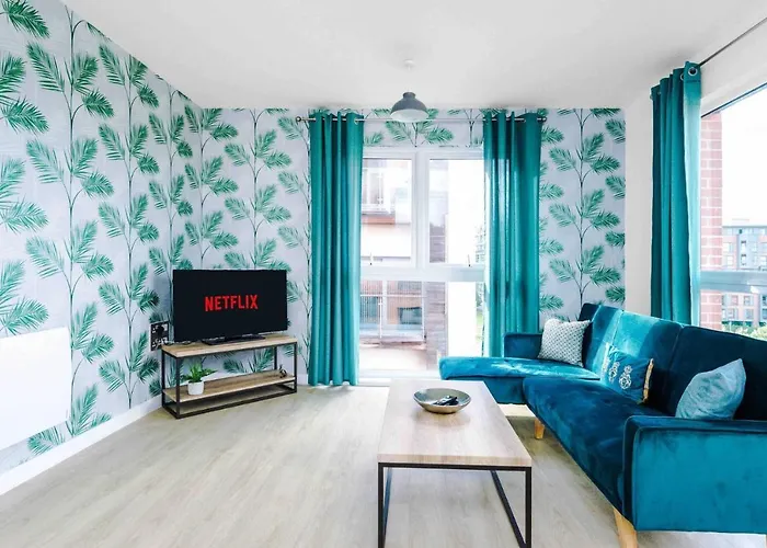 2 Bedroom Hosted By Mcr Dens * Mánchester