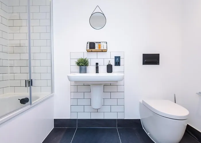 Hilltop Serviced - Piccadilly Apartamento Mánchester