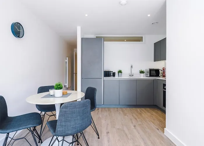 Hilltop Serviced - Piccadilly