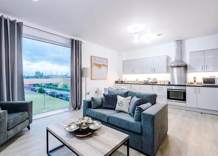 Apartment 2 Bedroom Hosted By Mcr Dens Manchester