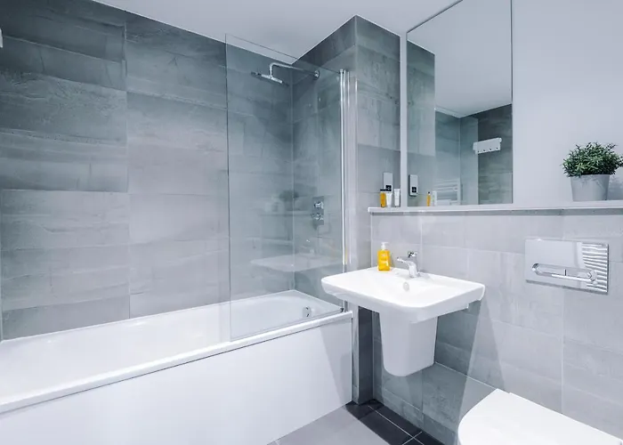 Hilltop Serviced - Deansgate Apartament Manchester