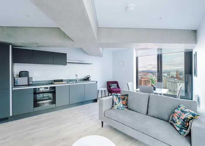 Hilltop Serviced - Deansgate Apartament