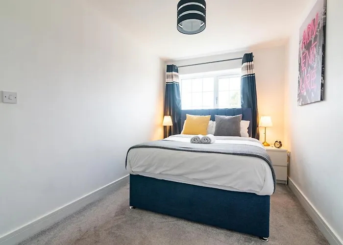 Mosh Homes * Manchester