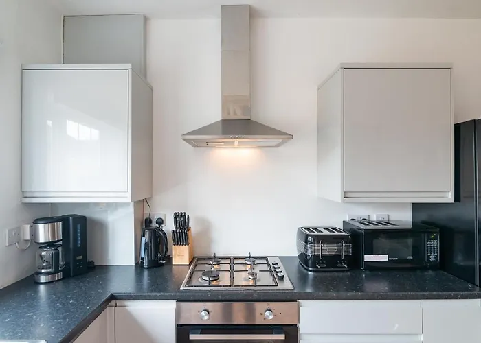 Mosh Homes * Manchester