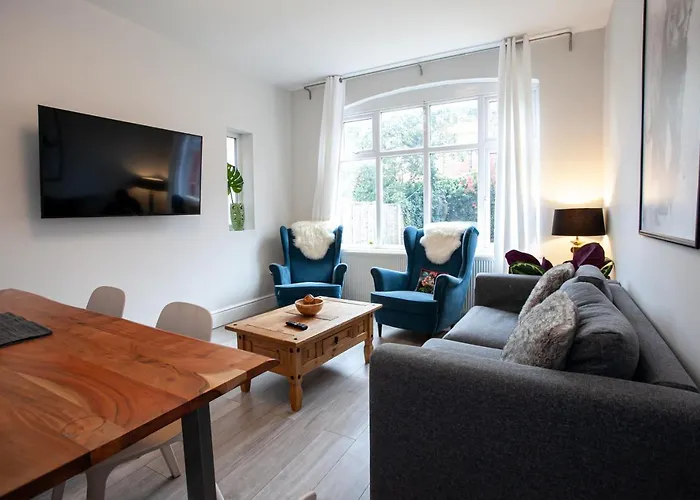 The Safari House - Your Ultimate Relaxation Destination 펜션 맨체스터