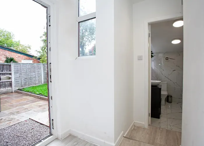 The Safari House - Your Ultimate Relaxation Destination 맨체스터