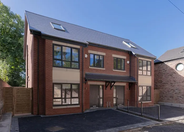 Holiday home Moseley Gardens Fallowfield *