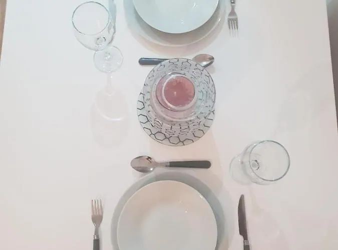 1 Bedroom Lovely In Salford Quays Free Street Parking Subject To Availability Apartmán *