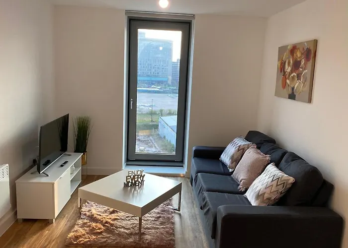 1 Bedroom Lovely In Salford Quays Free Street Parking Subject To Availability Apartmán