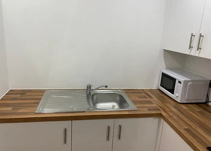 1 Bedroom Lovely In Salford Quays Free Street Parking Subject To Availability Apartment Manchester