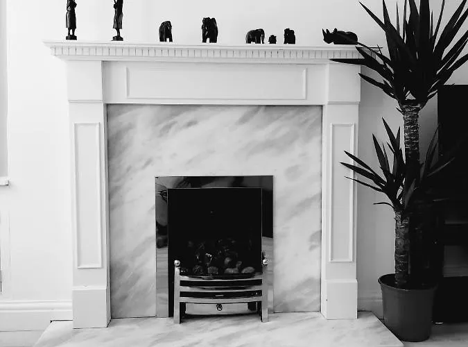 Gorgeous Stylish Cheri Victorian House In Semesterbostad Manchester