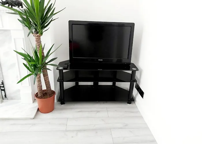 Gorgeous Stylish Cheri Victorian House In *