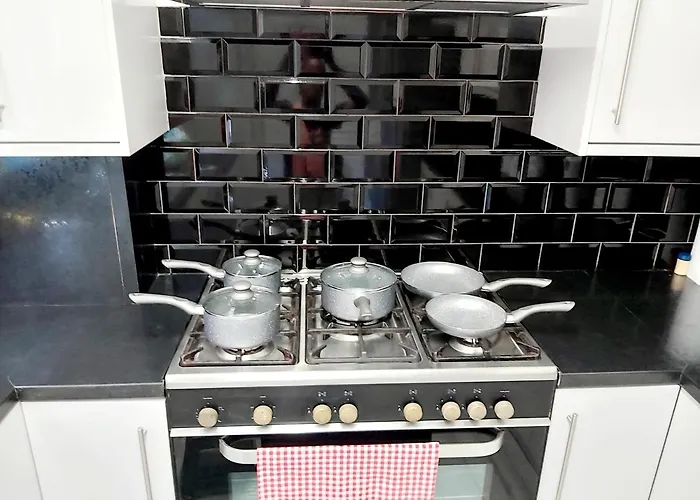 Gorgeous Stylish Cheri Victorian House In *