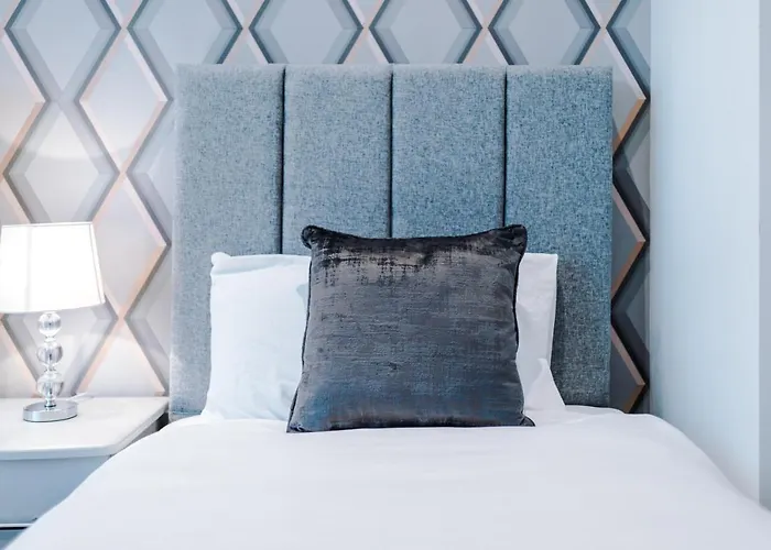 The Popworks 2 Bedroom - Mcr Dens דירה