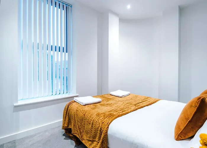 The Popworks 2 Bedroom - Mcr Dens Apartman *