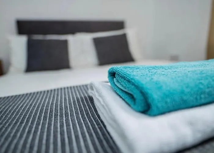 Family-Friendly Two-Bedroom Apartment Near Manchester City Stadium Apartament Manchester