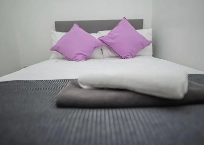 Apartament Family-Friendly Two-Bedroom Apartment Near Manchester City Stadium Manchester