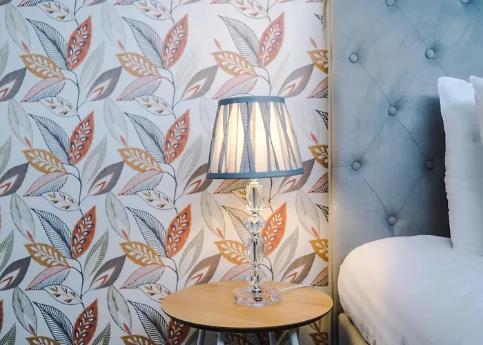 Coop Live Arena & Etihad Stadium 4bedroom Townhouse With Free Parking Hébergement de vacances