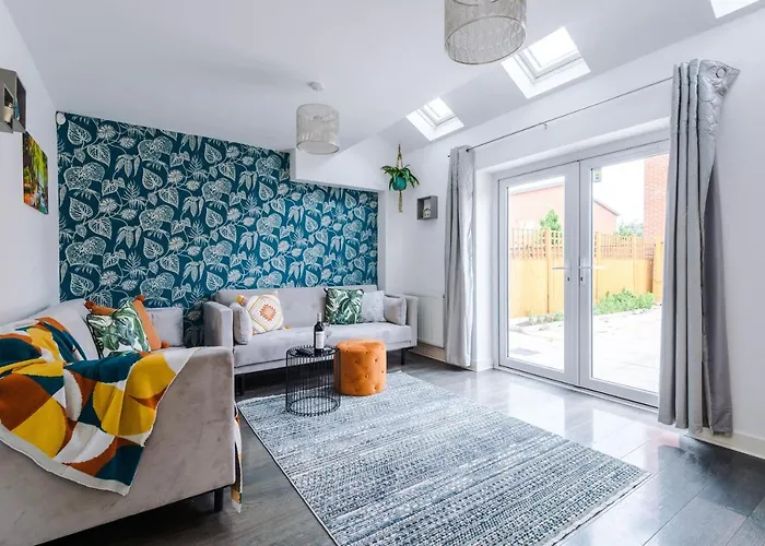 Coop Live Arena & Etihad Stadium 4bedroom Townhouse With Free Parking Hébergement de vacances *