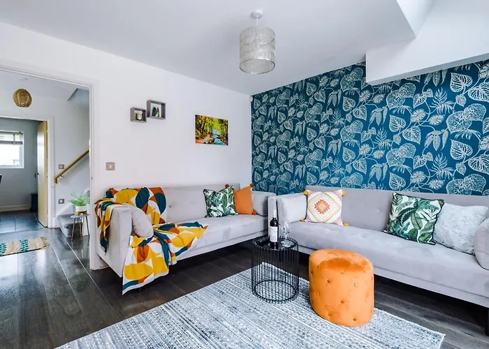 Casa vacanze Coop Live Arena & Etihad Stadium 4bedroom Townhouse With Free Parking *