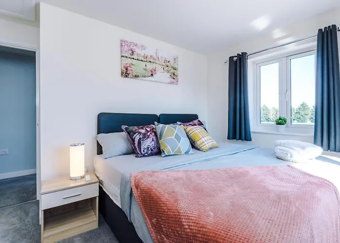 Vidale Court, 3 Bedroom House With River Irwell View, Sleeps 6 * 맨체스터