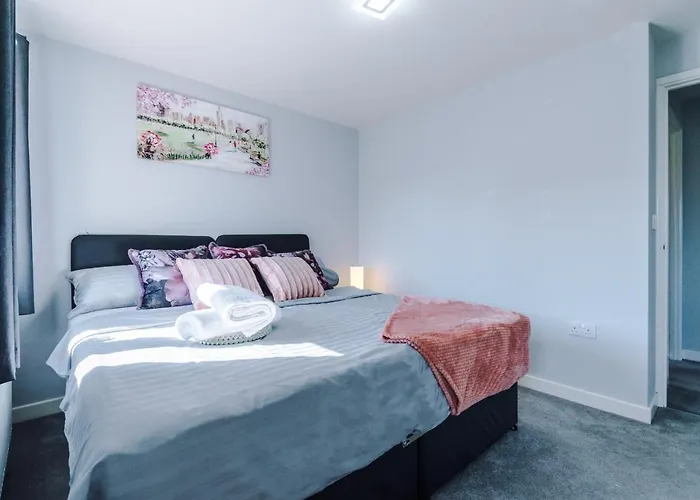 Vidale Court, 3 Bedroom House With River Irwell View, Sleeps 6 아파트 맨체스터