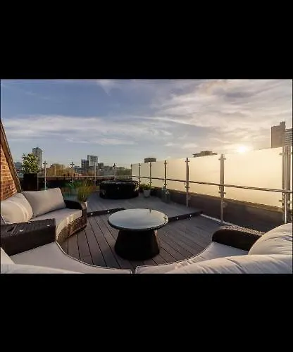 Lejlighedshotel Swan Street Townhouse Hot Tub & Roof Terrace Manchester