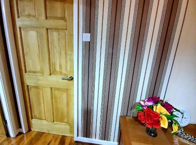 Apartament Brigstock Holidays House