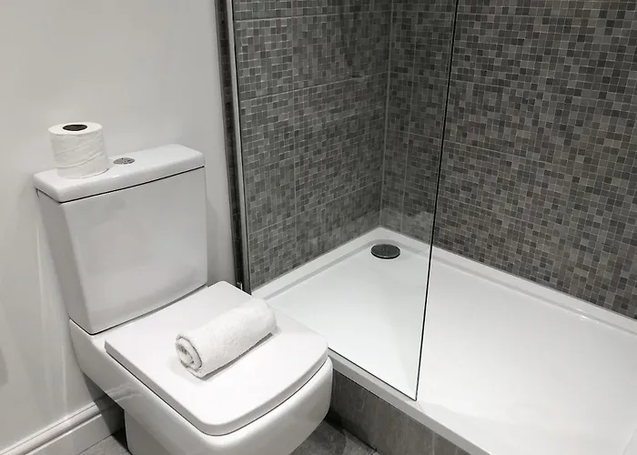 Apartamento 10min To - Free Parking - Private - Contractor Friendly