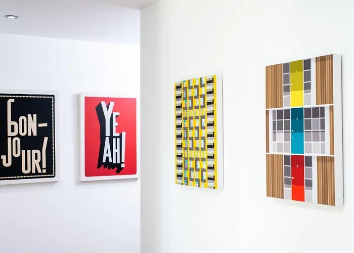 The Assembly Oasis Holding 아파트