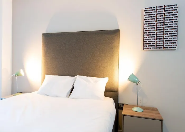 The Assembly Oasis Holding Apartman Manchester