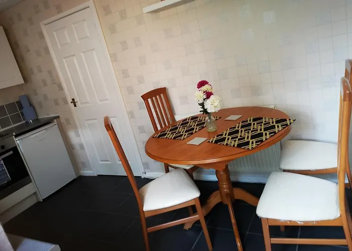 Gardner Holidays House *