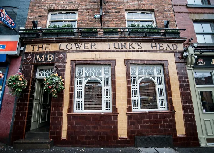 Lower Turks Head