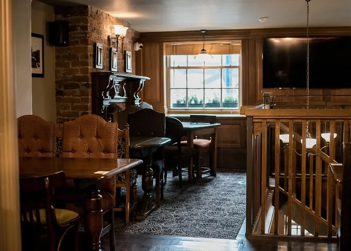 Lower Turks Head Inn