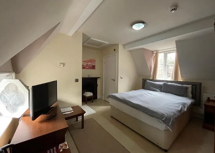 Milverton By Bevolve - Free Parking Manchester