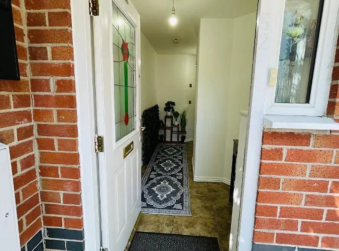 Tatil Evi Watan - Spacious 3 Bedrooms Entire House With Beautiful Outdoor Garden *