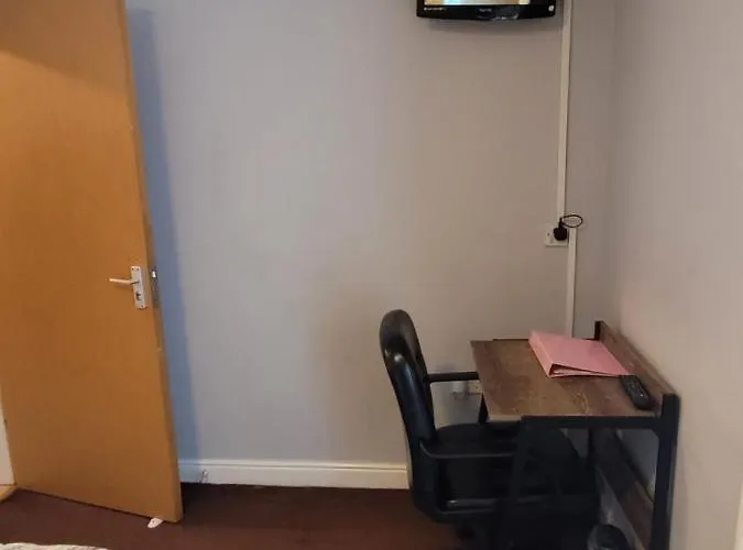 Chan's Springfield 3* Mánchester