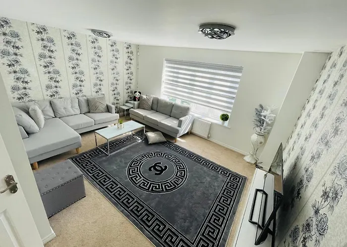 Tatil Evi Watan - Spacious 3 Bedrooms Entire House With Beautiful Outdoor Garden *