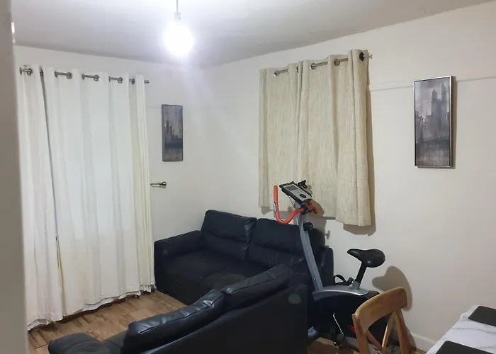 Splendid 4bedrooms Shared 맨체스터