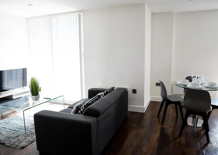 Onpoint - Spacious 2 Bedroom Apt - City Centre With Balcony Lejlighed Manchester