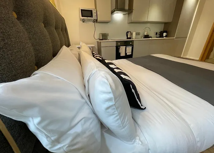 曼彻斯特码头公寓 * 曼彻斯特