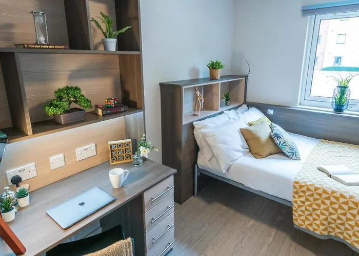 Oxford Court Lejlighed