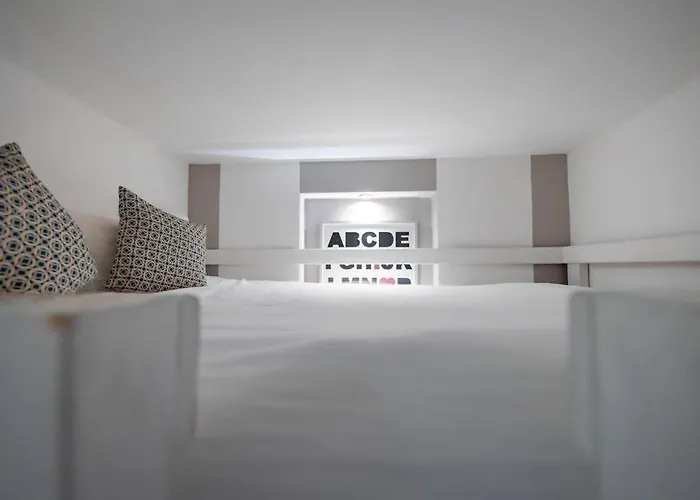 City Centre Modern 3bed 2bath Penthouse Northern Quarter, Sleeps 10 *